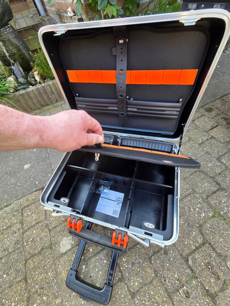 Gereedschapskoffer Bahco, Ophalen, Nieuw