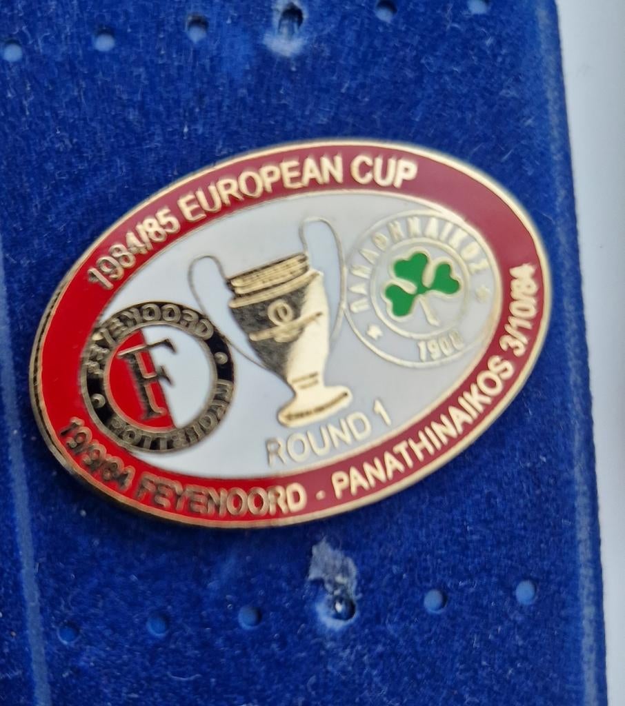 Feyenoord Panathinaikos 1984/85 European Cup Speldje, Ophalen of Verzenden