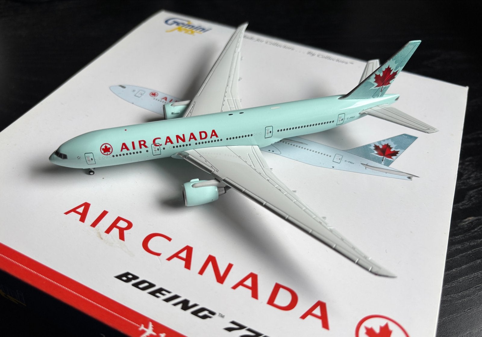 Air Canada Boeing 777-200LR C-FIUJ Geminijets 1:400, Overige merken, 1:200 of kleiner, Verzenden, Zo goed als nieuw