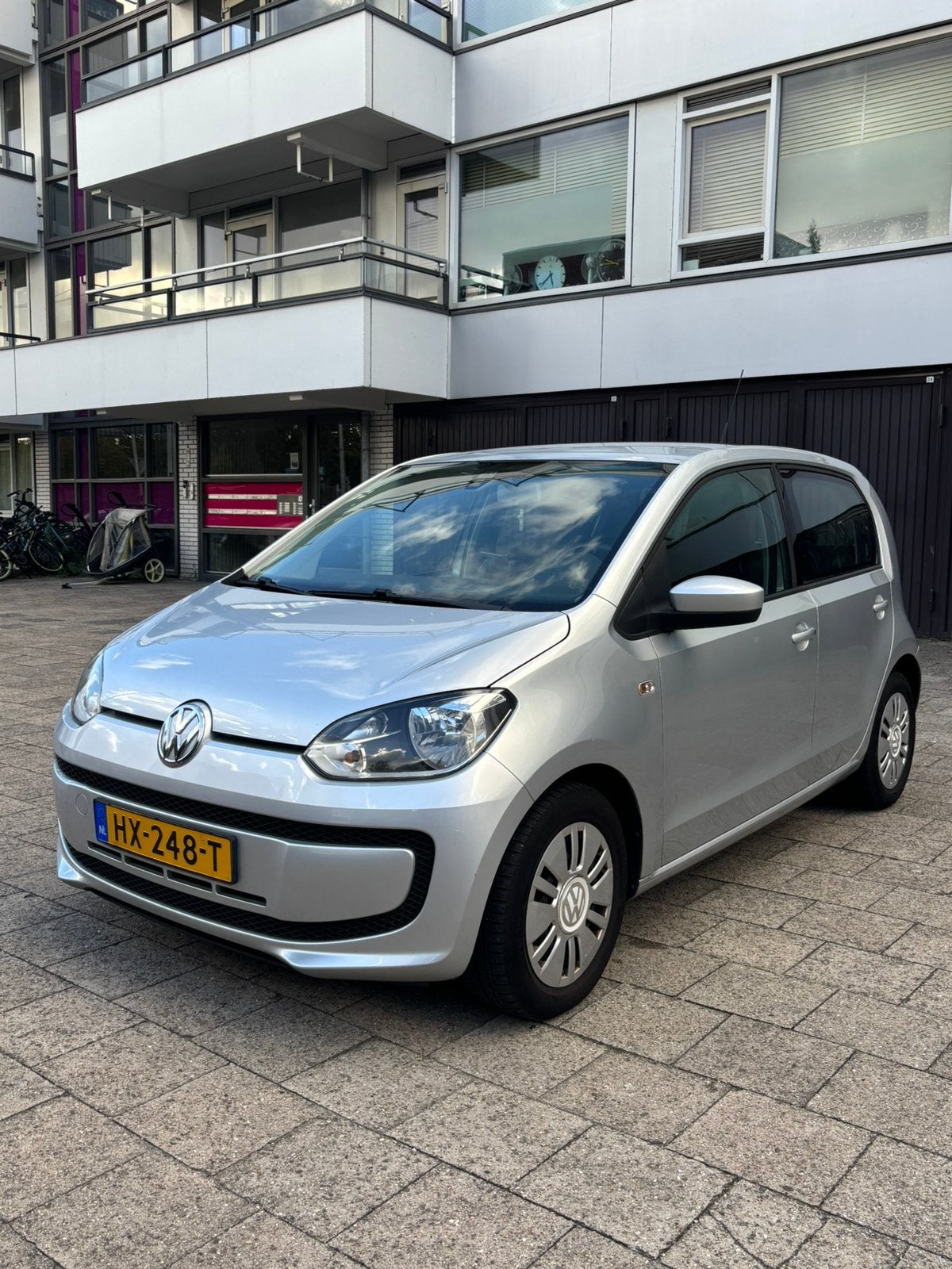 Volkswagen up! 1.0 44KW/60PK 5-DRS 2016 Grijs, Auto's, Voorwielaandrijving, Up!, 840 kg, 4 stoelen