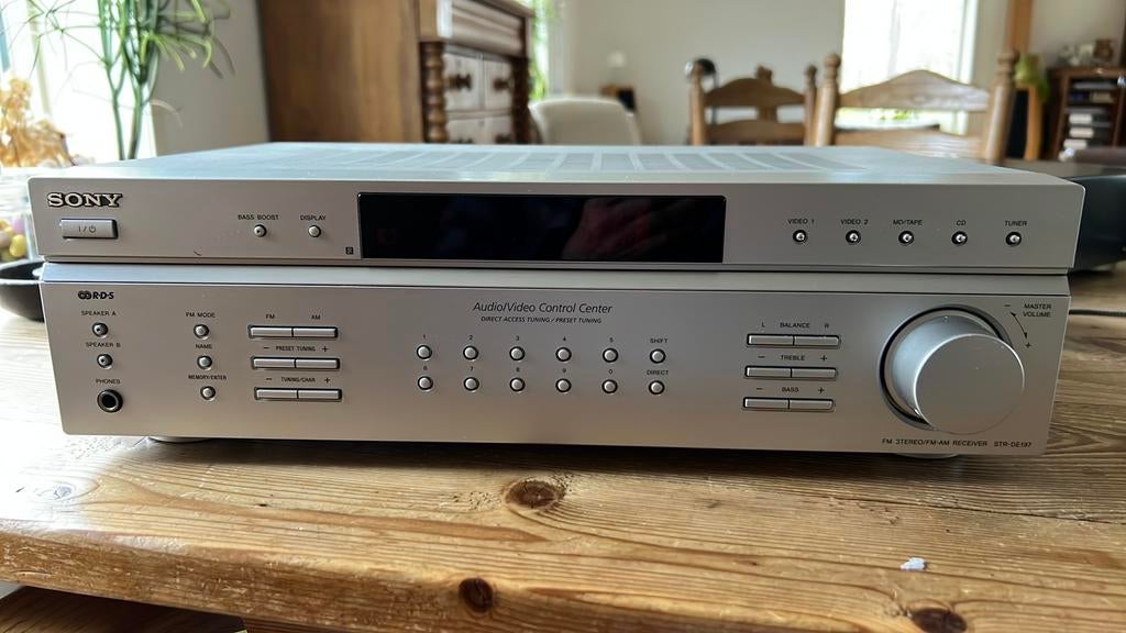 Sony FM stereo  FM-AM reciever STR-DE 197, Audio, Tv en Foto, Versterkers en Receivers, Ophalen, Zo goed als nieuw, 120 watt of meer