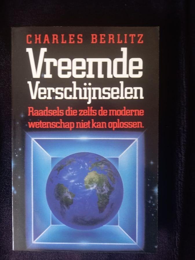 vreemde verschijnselen, Boeken, Ophalen of Verzenden, Zo goed als nieuw, Overige onderwerpen, Achtergrond en Informatie