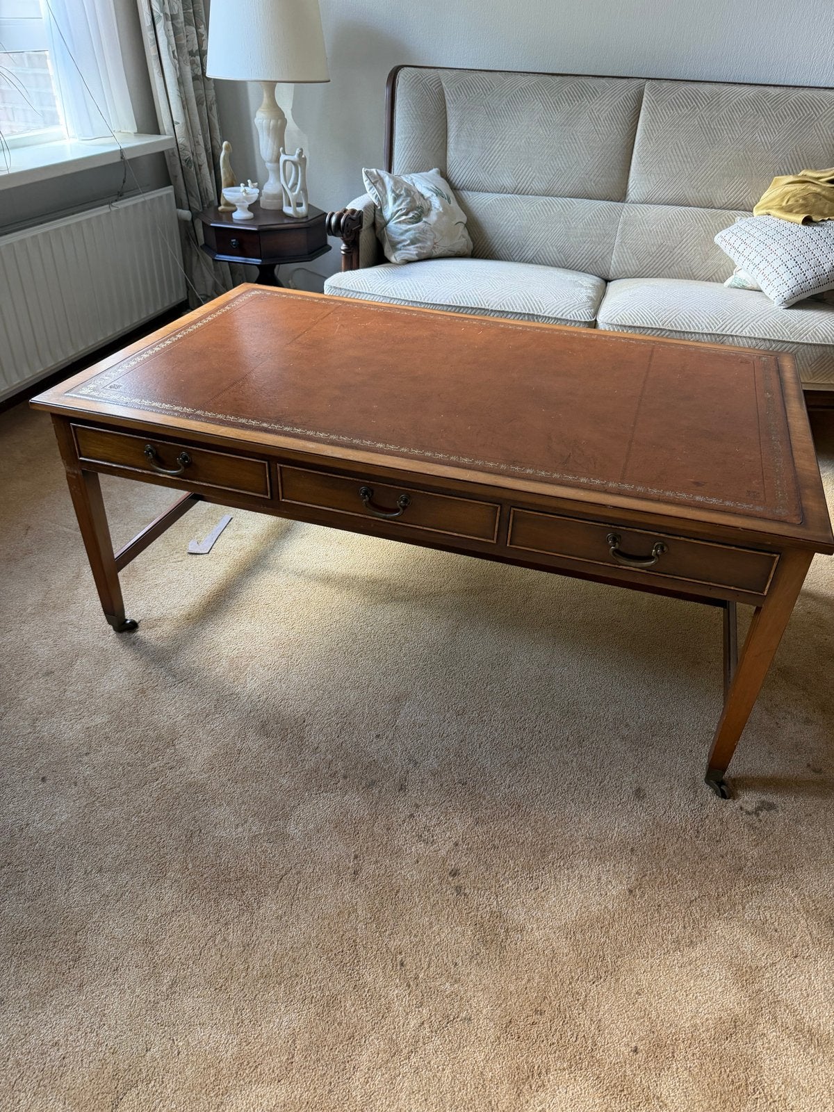 Salontafel met 4 lades en wieltjes - Klassiek design, Ophalen, Gebruikt, 100 tot 150 cm, 50 tot 100 cm