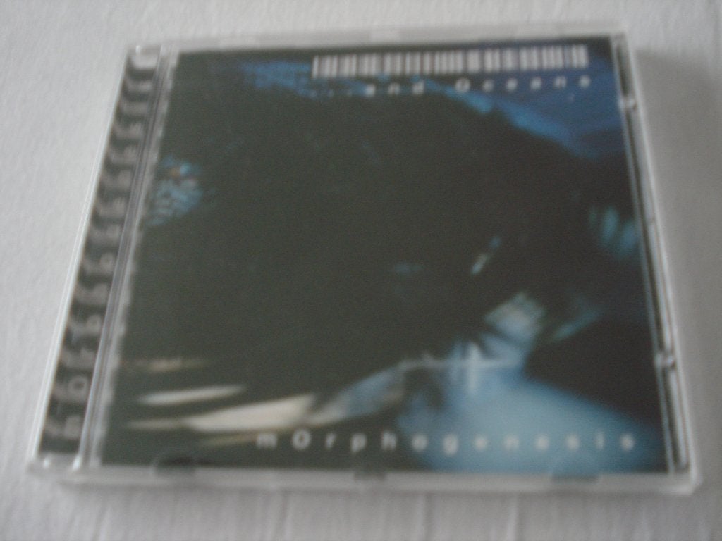 ......AND OCEANS - MORPHOGENESIS black metal ,sympho metal, Ophalen of Verzenden, Zo goed als nieuw, Black metal, Verzamelalbum