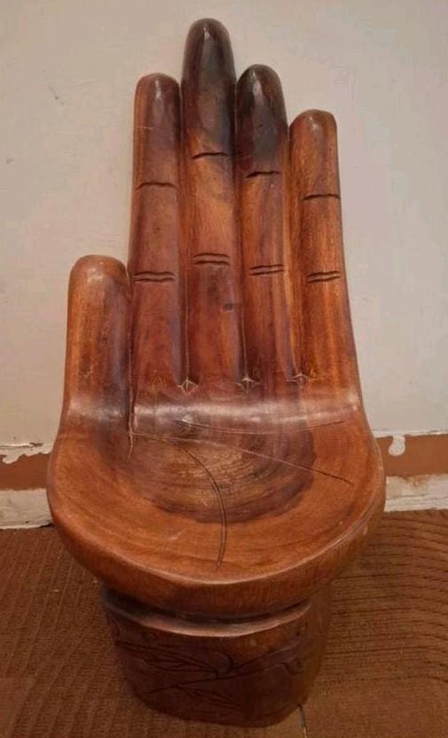 Unieke houten handstoel/decoratie, Ophalen