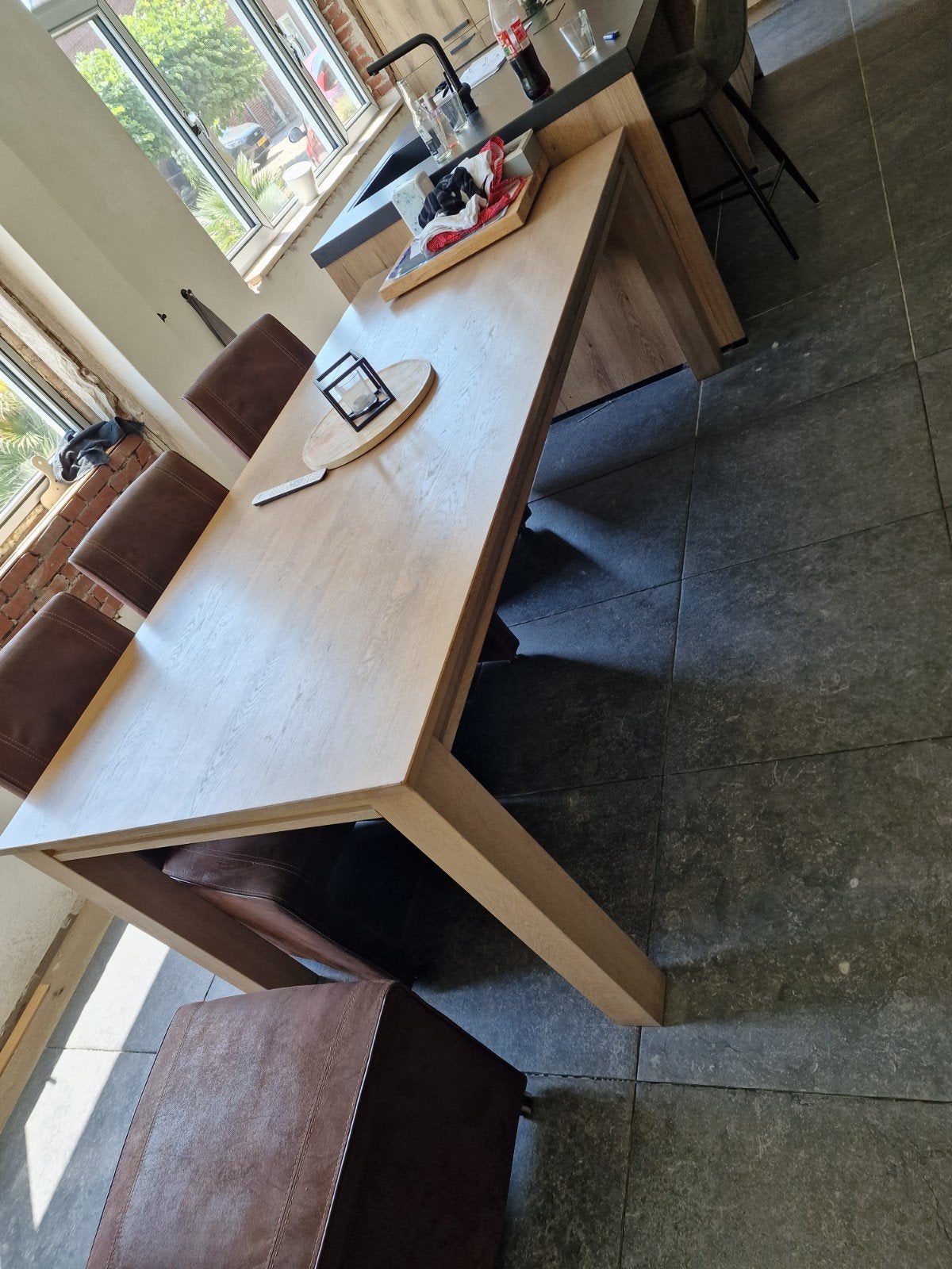 massief houten eettafel stoelen en hoekbank, Huis en Inrichting, Tafels | Eettafels, 200 cm of meer, Zo goed als nieuw, Rechthoekig