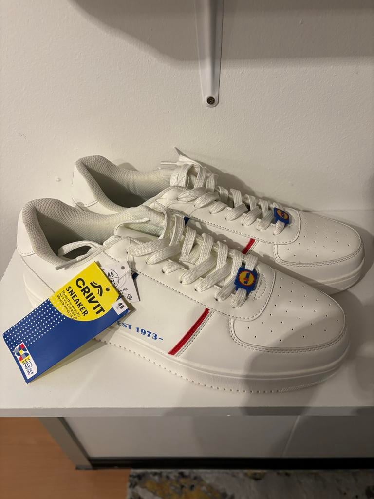 MOET WEG: Lidl Sneakers Maat 45 - Nieuw met labels, Ophalen of Verzenden, Nieuw, Wit, Sneakers of Gympen