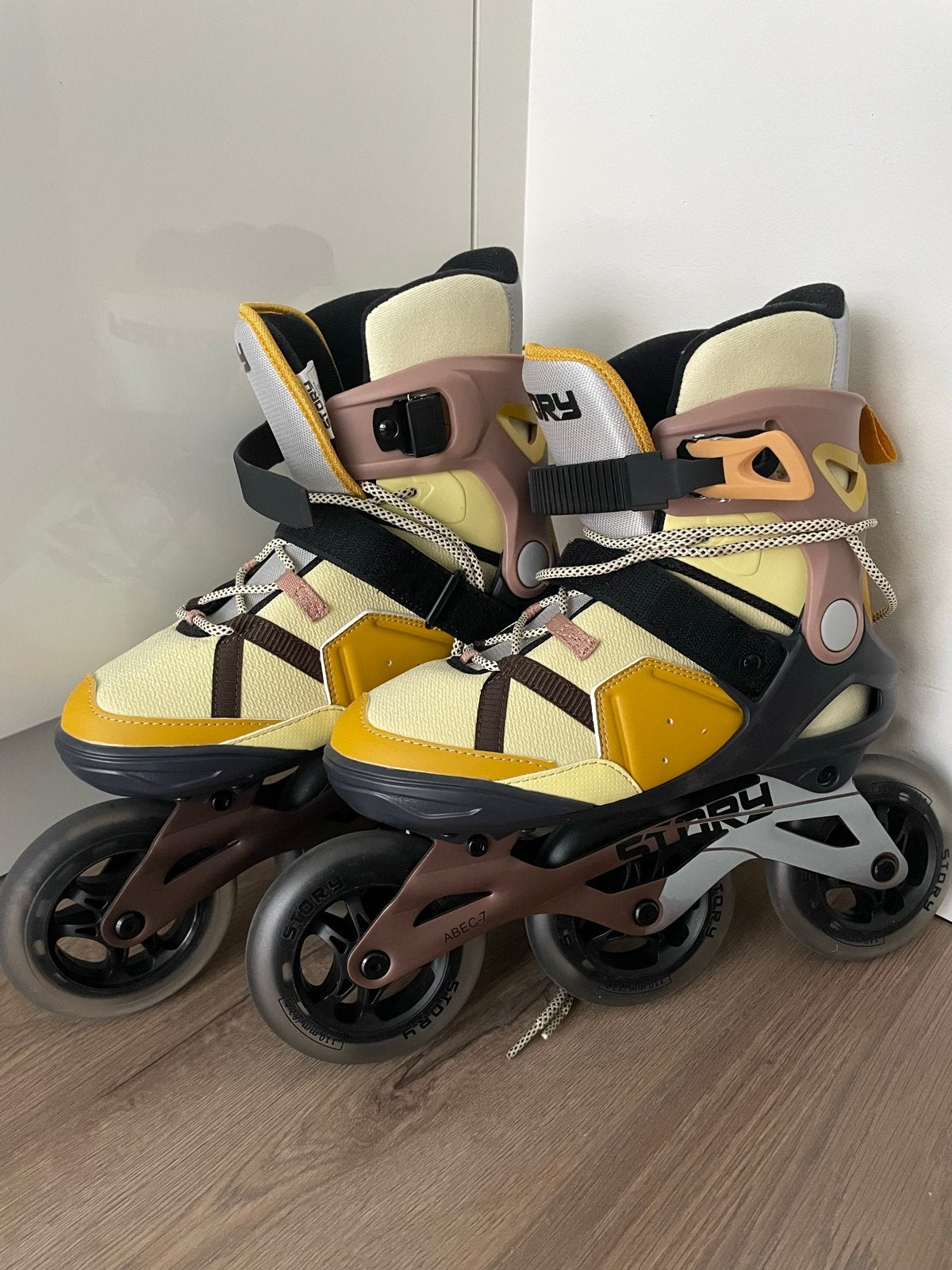 Story Space Inline Skates - 110mm/82A wielen, ABEC-7 lagers, Sport en Fitness, Skeelers, Ophalen of Verzenden, Zo goed als nieuw