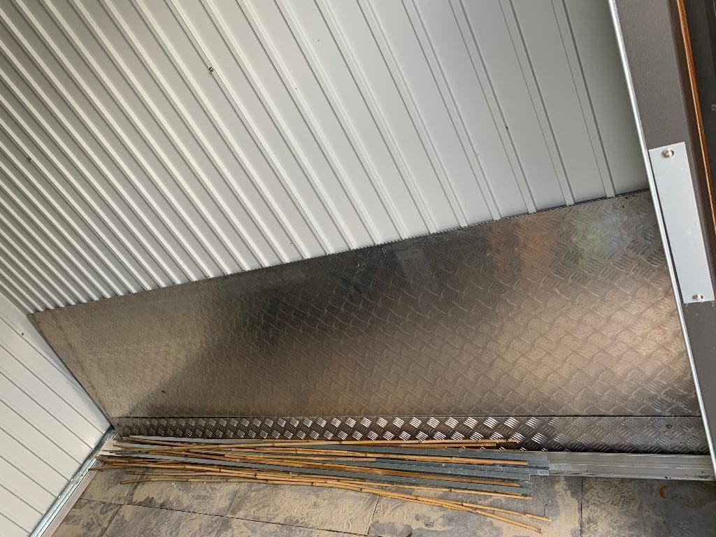 Ongebruikte aluminium bodemplaten Biohort, Tuin en Terras, Bergingen en Tuinkasten, Ophalen, Nieuw, Overige materialen, Overige typen