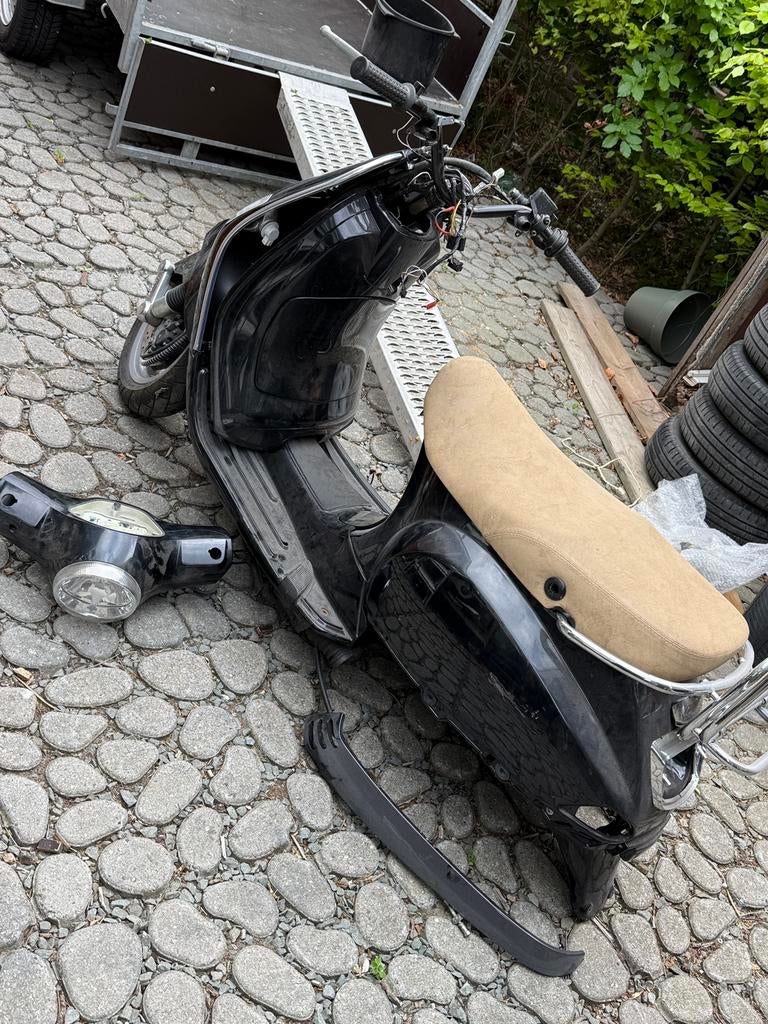 Veel Vespa Lx spullen alles in 1 koop, Ophalen, Zo goed als nieuw, Overige typen, Vespa