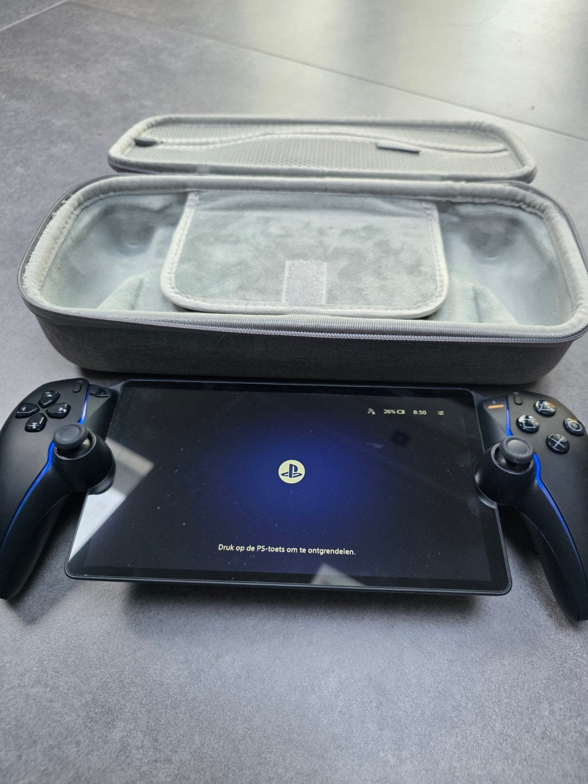 PS Portal zo goed als nieuw, met doos en screenprotector