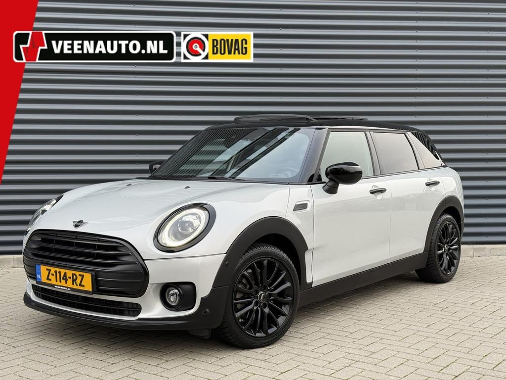 MINI Clubman 1.5 Cooper Pano/Camera/Apple (bj 2021), Auto's, 136 pk, Gebruikt, 715 kg, Leder en Stof