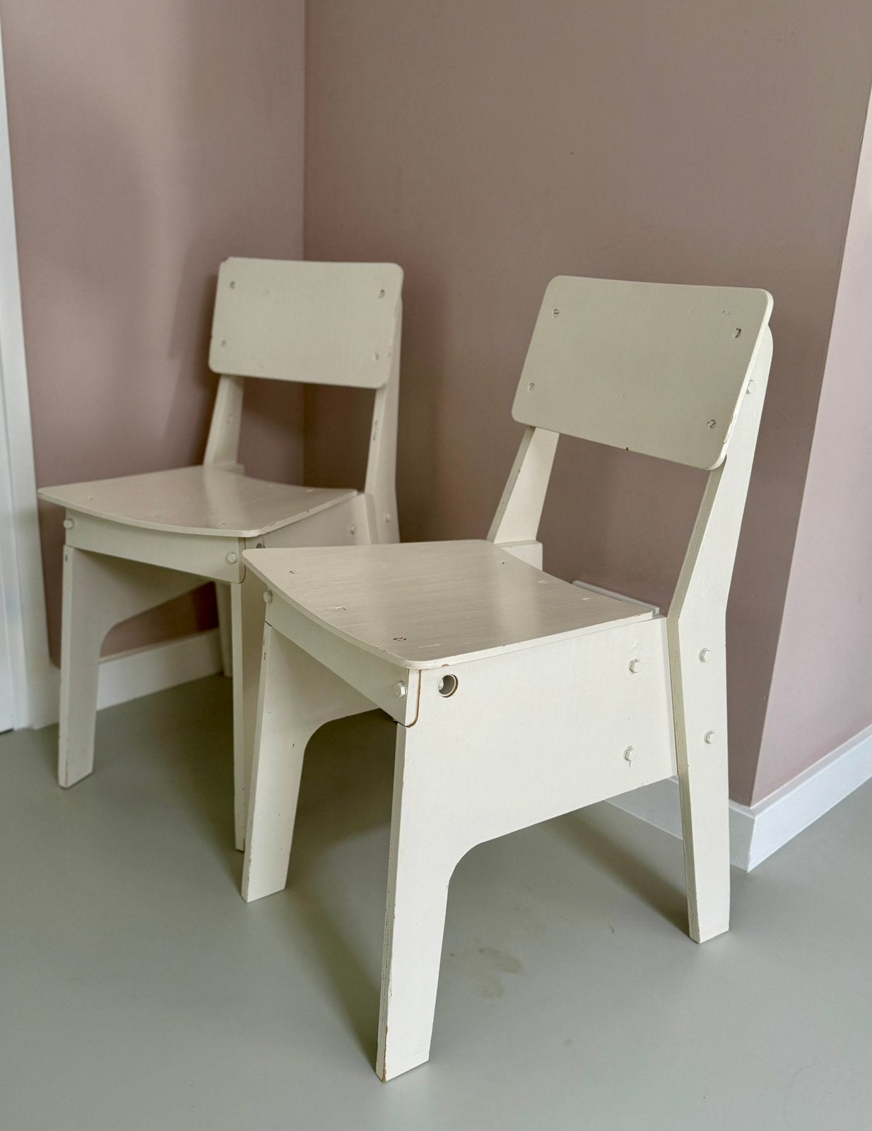 2 eetkamerstoelen Crisis - Piet Hein Eek, Ophalen, Gebruikt, Twee, Wit