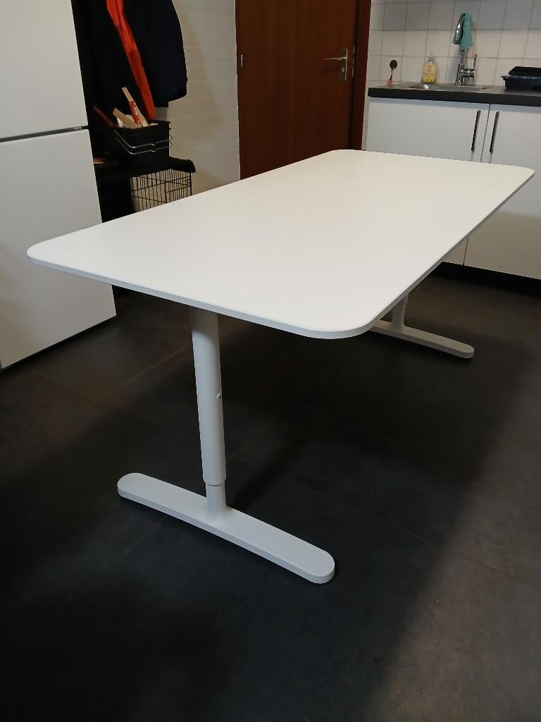 Bureau, Ikea Bekant, wit, Huis en Inrichting, Bureaus, Ophalen, Overige typen, 160 cm, Zo goed als nieuw