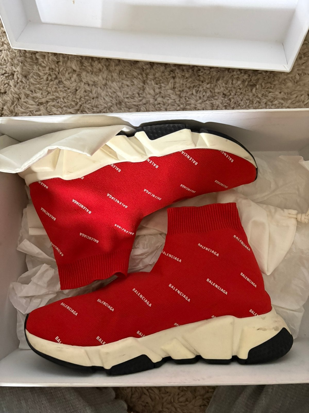 Balenciaga speed trainers, Ophalen of Verzenden, Sneakers of Gympen, Gedragen, Rood