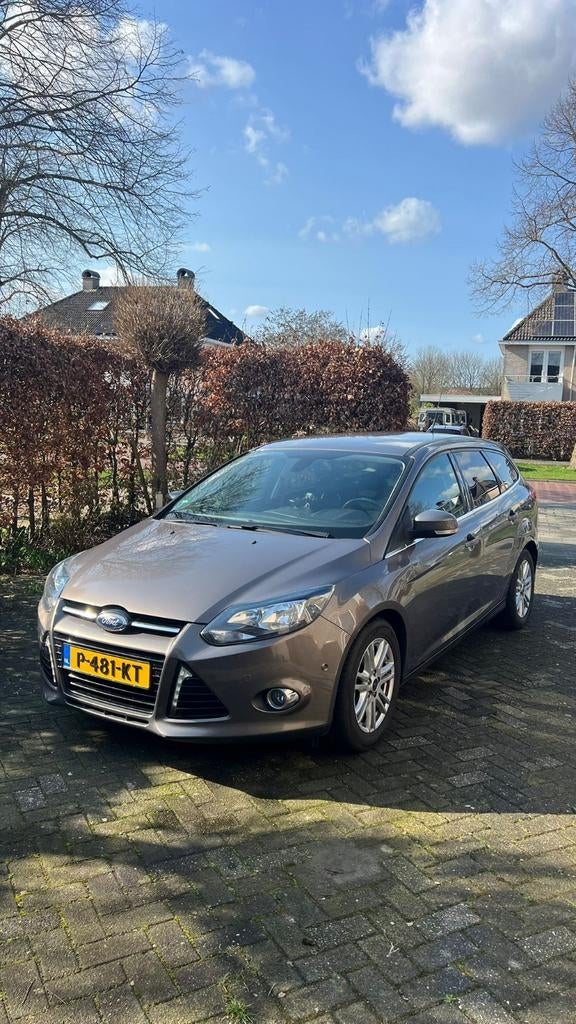 Ford Focus 1.0 Ecoboost 92KW Wagon 2013 Bruin, nieuwe apk!, Auto's, 125 pk, Bruin, Handgeschakeld, 1216 kg
