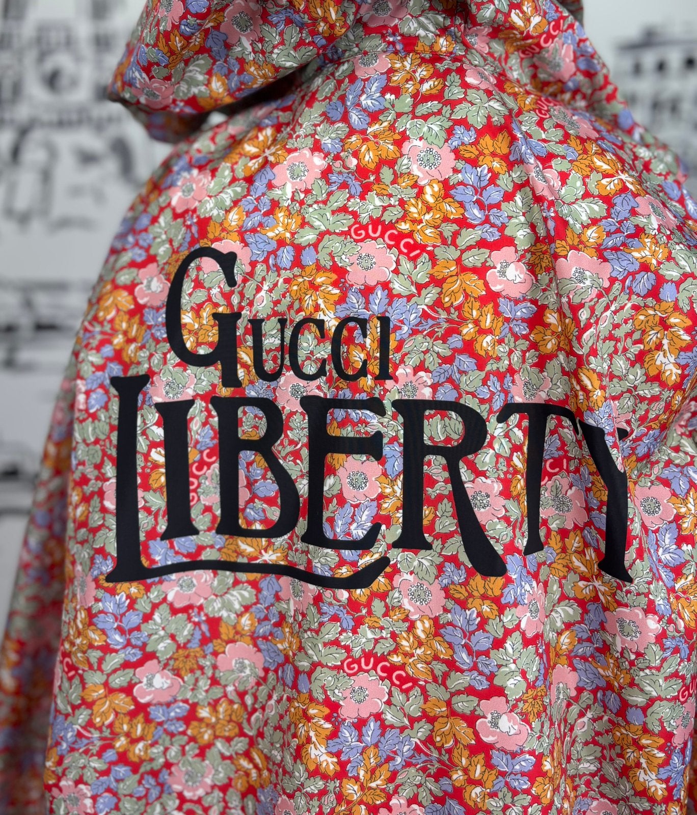 Gucci liberty meisjes zomerjas windjack maat 8 NIEUW, Kinderen en Baby's, Kinderkleding | Maat 128, Customercare@gucci.com, Gucci