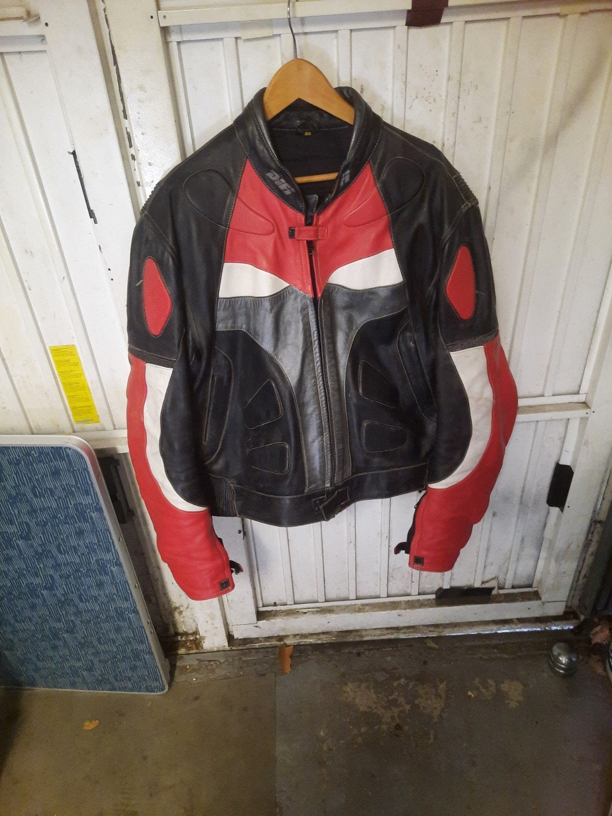 Difi Leren Motorjas Maat 60 - Zwart/Rood/Wit, Motoren, Heren, Difi, Jas | leer, Ophalen of Verzenden