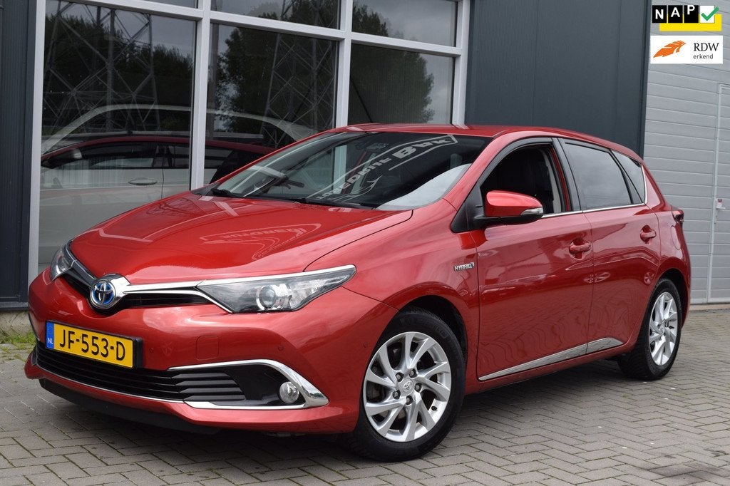 Toyota Auris 1.8 Hybrid Executive Go | Navi | PDC | NAP + AP, Auto's, Toyota, Bedrijf, Te koop, Auris, ABS, Airbags, Airconditioning