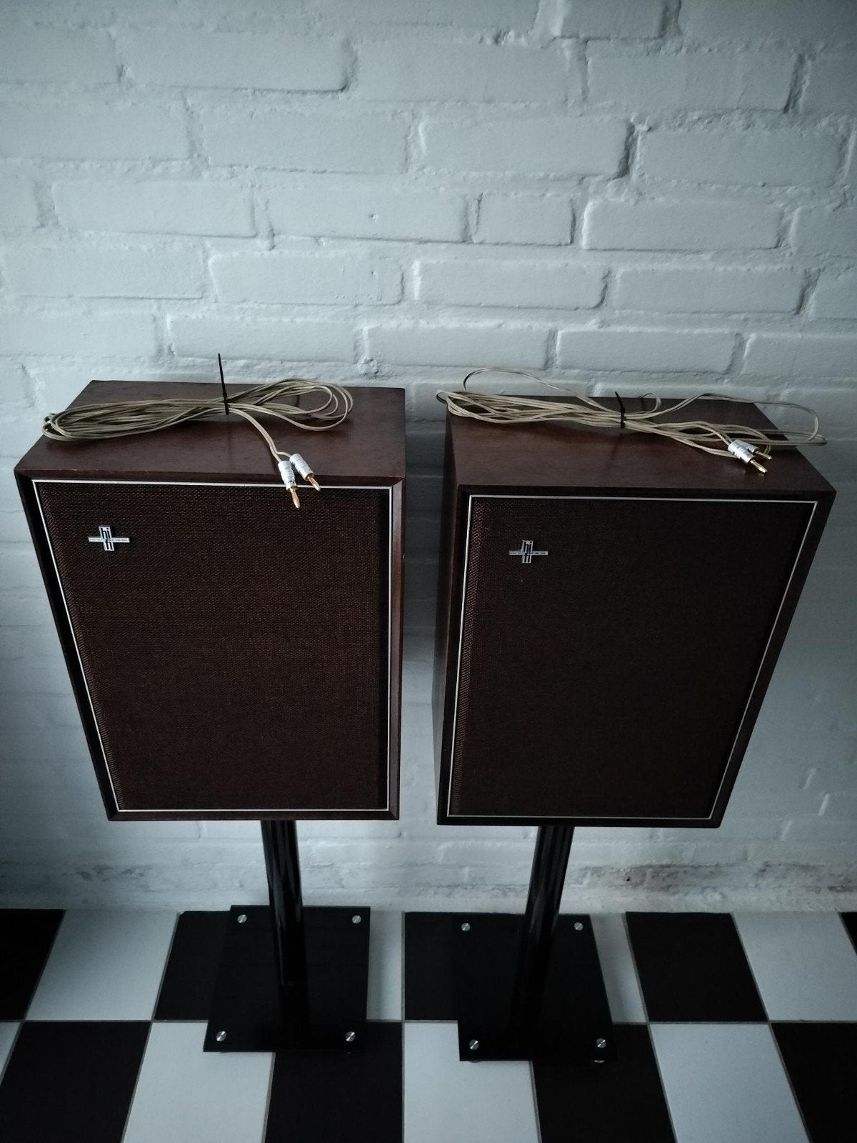 Philips 22RH426 speakers