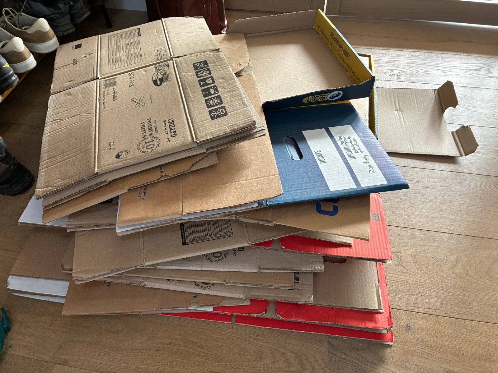 Verhuisdozen: grote en stevige kleine dozen, Ophalen, 40 tot 60 cm, Opvouwbaar, 50 tot 75 cm