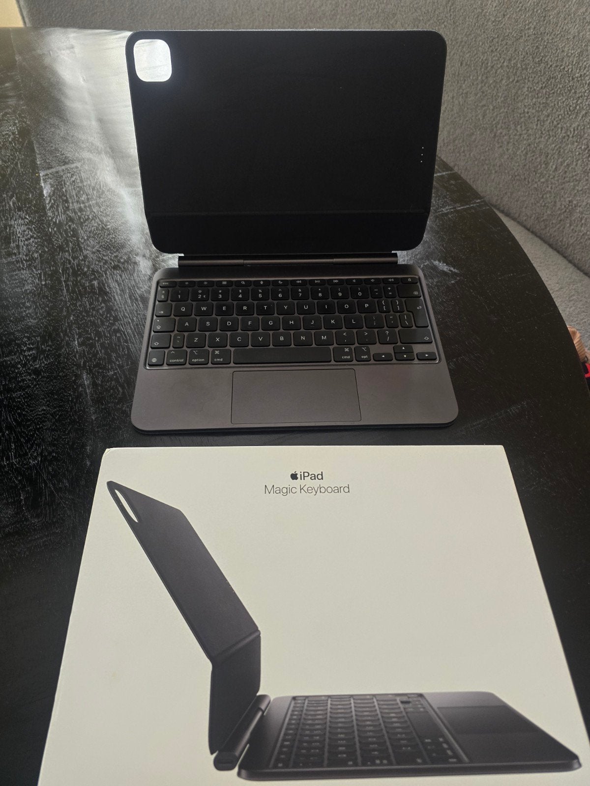 Apple Magic Keyboard voor iPad Pro 11-inch (M4), Computers en Software, Ophalen, Zwart, 11 inch, Zo goed als nieuw