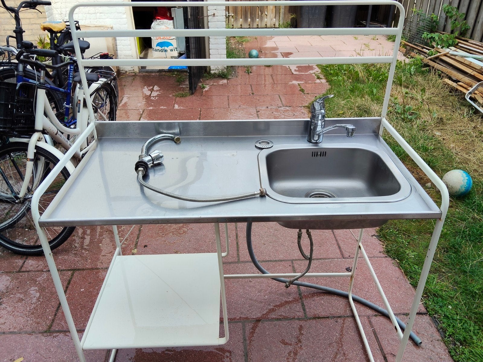 Sunnersta. Tijdelijke keuken van Ikea., Ophalen, Gebruikt