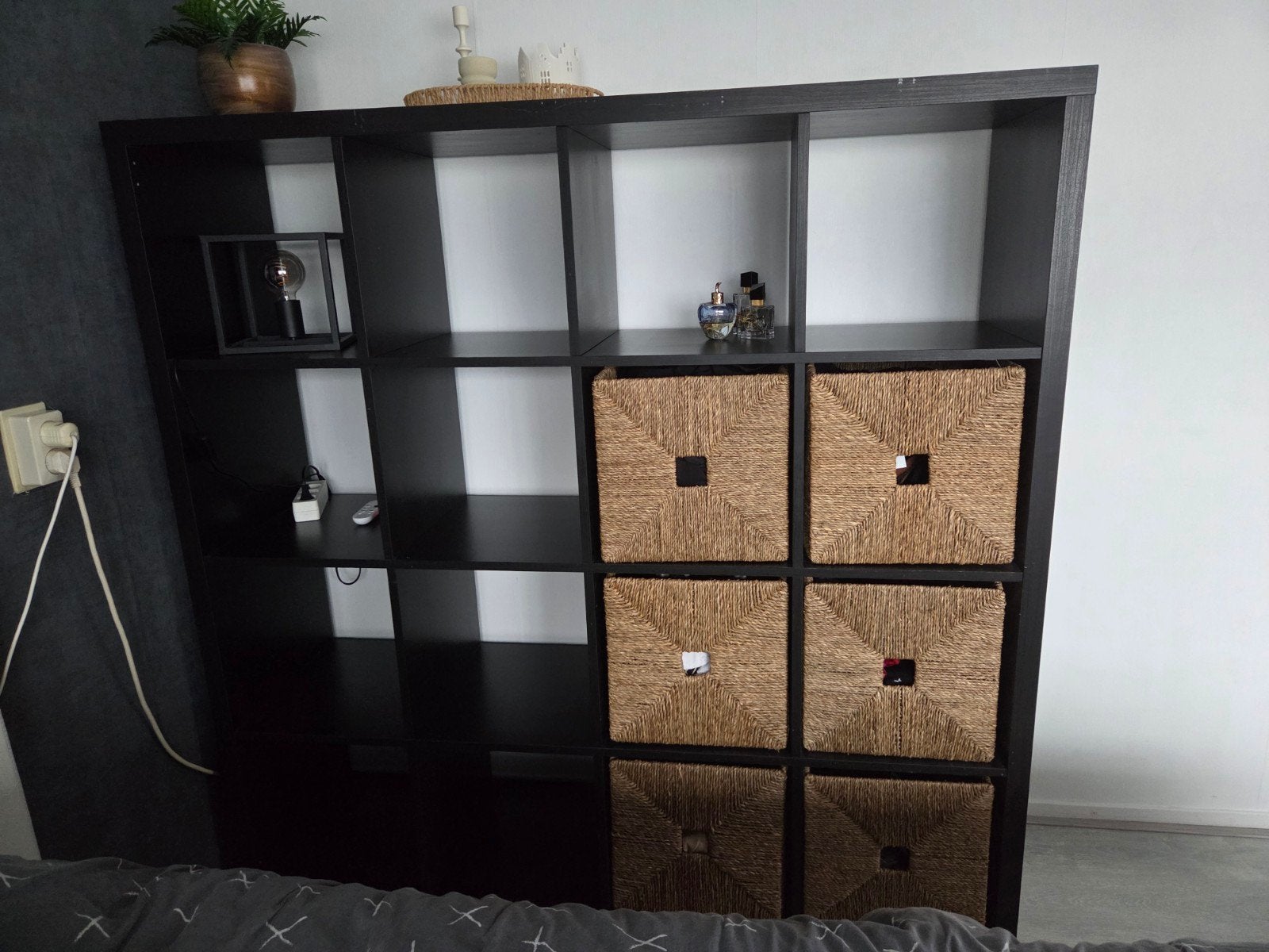 kast met 12 vakken, 5 laden of meer, Zo goed als nieuw, Minder dan 100 cm, 25 tot 50 cm