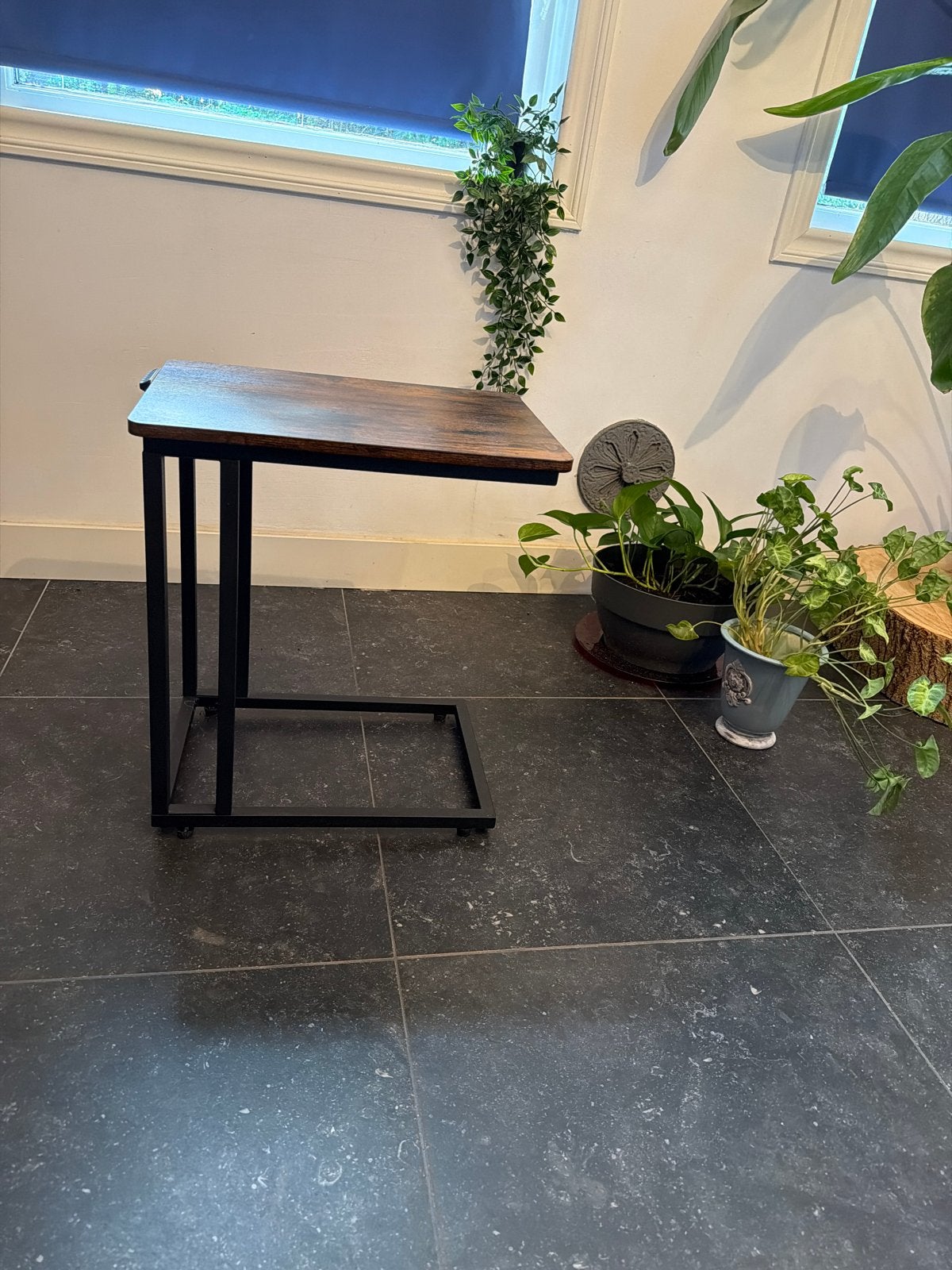 Bijzettafel industrieel design - hout en metaal, Huis en Inrichting, 45 tot 60 cm, Zo goed als nieuw, Rechthoekig, Hout
