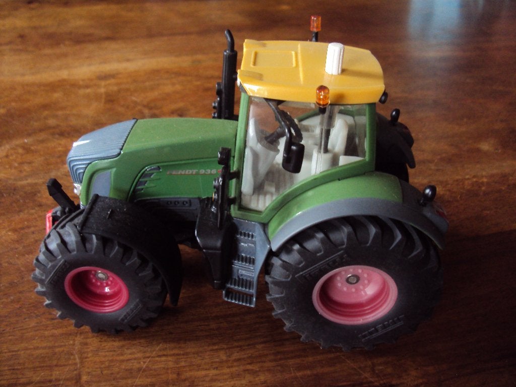 Siku Fendt 936 vario groen 1:32, Hobby en Vrije tijd, Modelauto's | 1:32, Ophalen of Verzenden, Zo goed als nieuw, Tractor of Landbouw