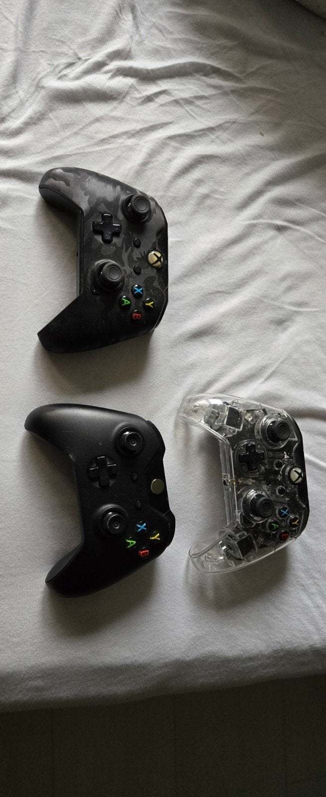3 Xbox Controllers - 2 Origineel, 1 B-merk, Ophalen of Verzenden, Niet werkend