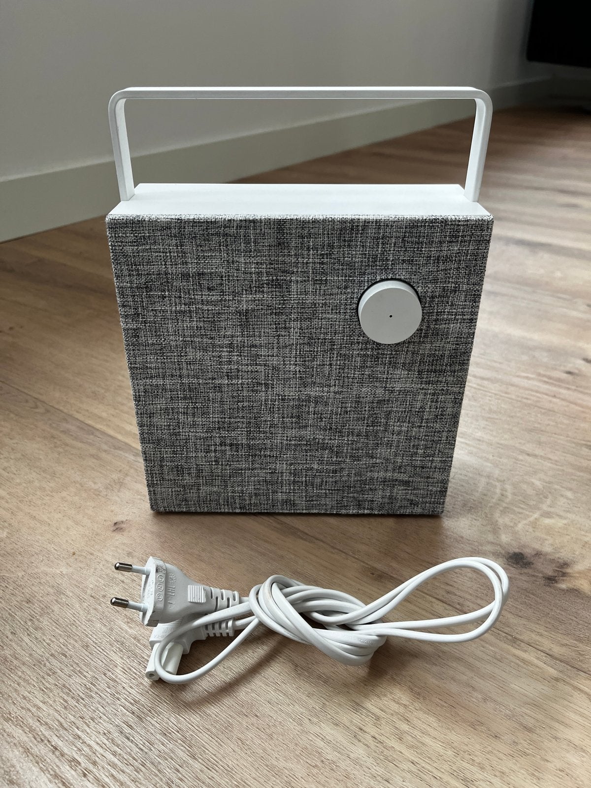 IKEA Speaker - Wit/Grijs, Ophalen of Verzenden, Zo goed als nieuw, IKEA, AUX-ingang