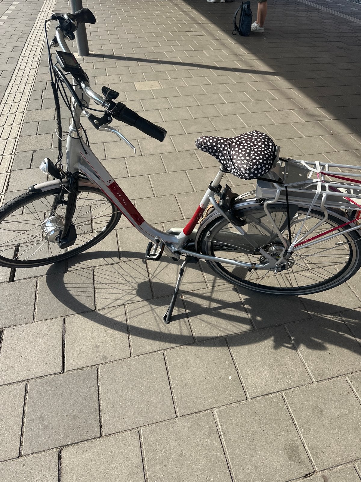 Gebruikte elektrische fiets (zonder accu) - Sparta, Ophalen, Gebruikt, Minder dan 30 km per accu, Sparta