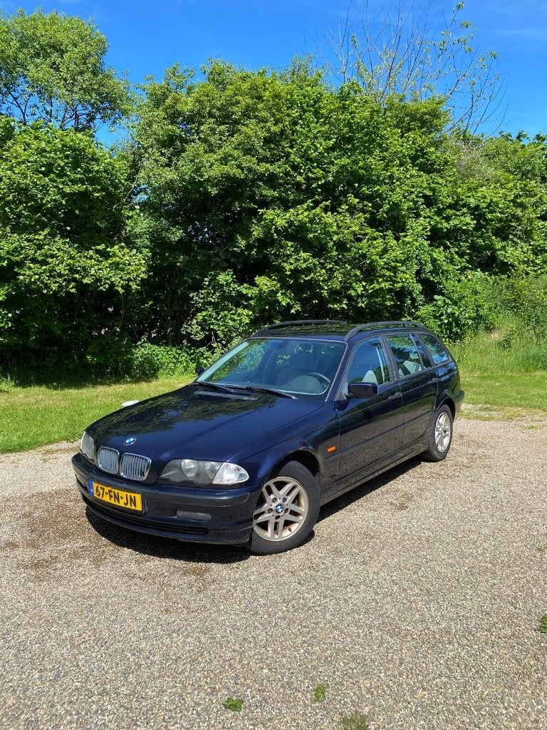 E46 BMW 3-Serie 1.9 I 318 Touring 2000 Blauw, Ophalen