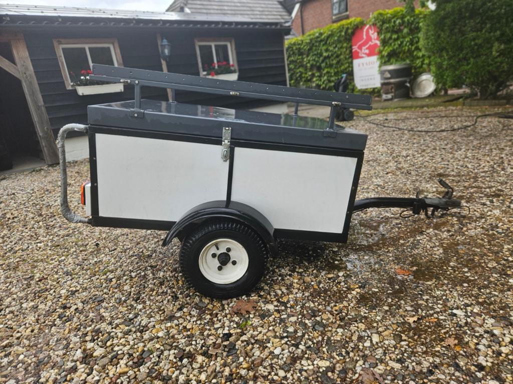 Bagagewagen prima staat, Ophalen, Zo goed als nieuw