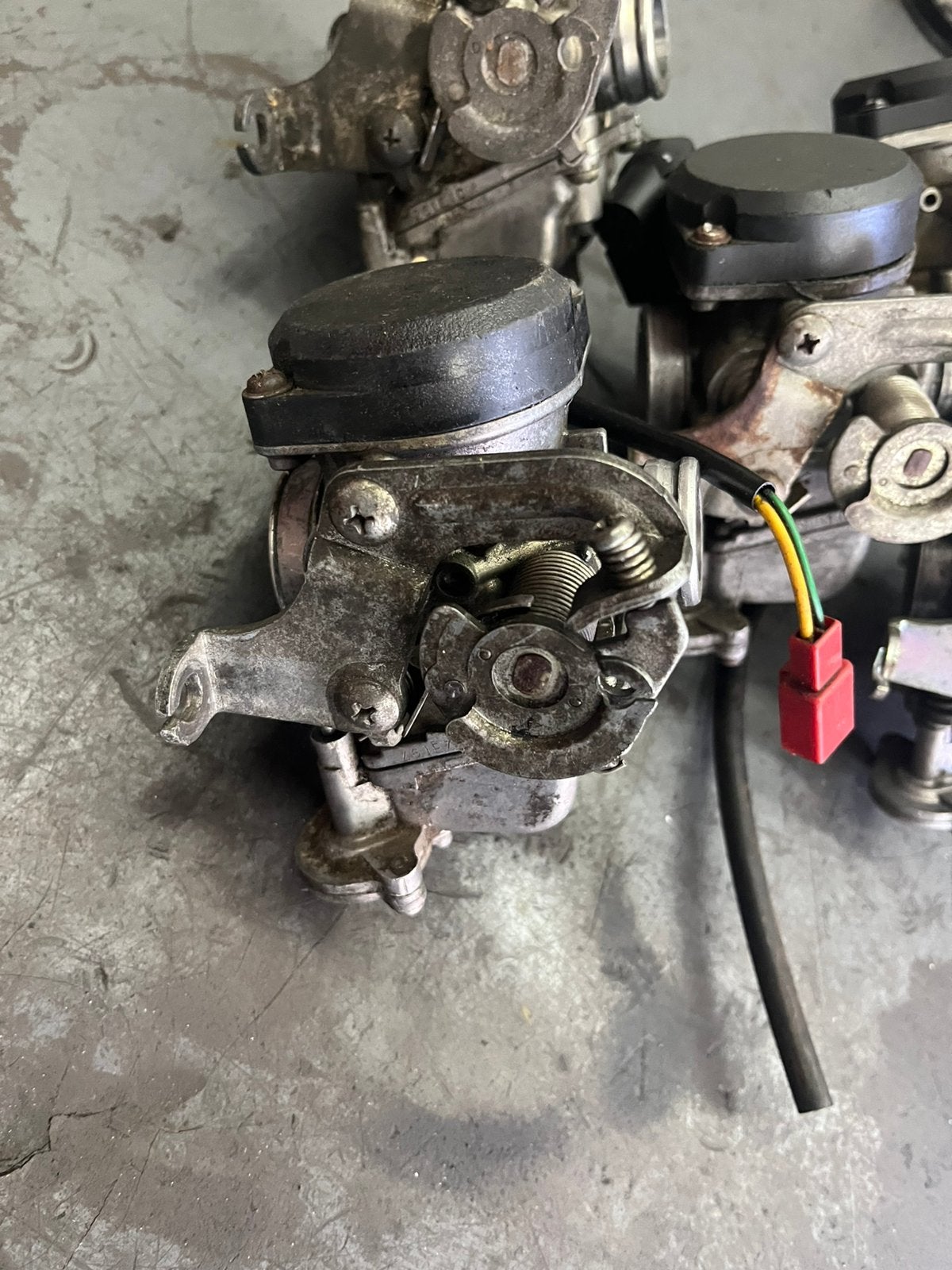 Piaggio en vespa  4t carburateur, Ophalen of Verzenden