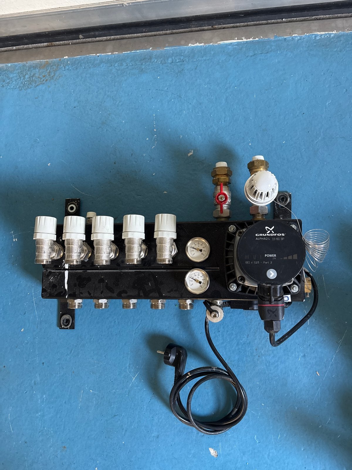5-groeps Grundfos Alpha Super Zuinige Vloerverdeler Compleet, Doe-het-zelf en Verbouw, Ophalen of Verzenden, Zo goed als nieuw