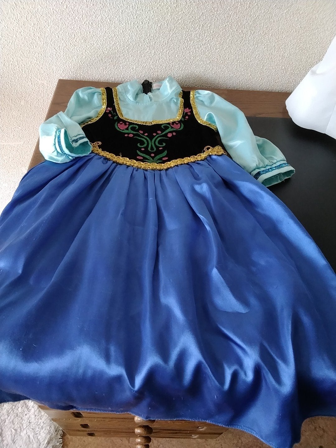 Prachtige Anna Frozen verkleedjurk maat 100 / 104, Kinderen en Baby's, Ophalen of Verzenden, Zo goed als nieuw, 104 of kleiner