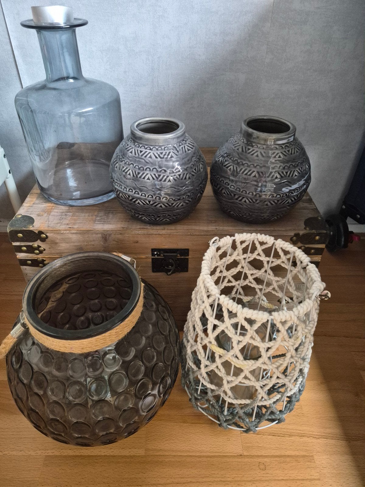 Decoratieve vazen en windlichten, Huis en Inrichting, Ophalen, Met patroon/structuur, Grijs, Glas