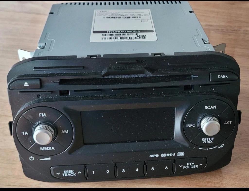 Kia picanto auto radio mp3 speler., Auto diversen, Autoradio's, Ophalen of Verzenden, Gebruikt