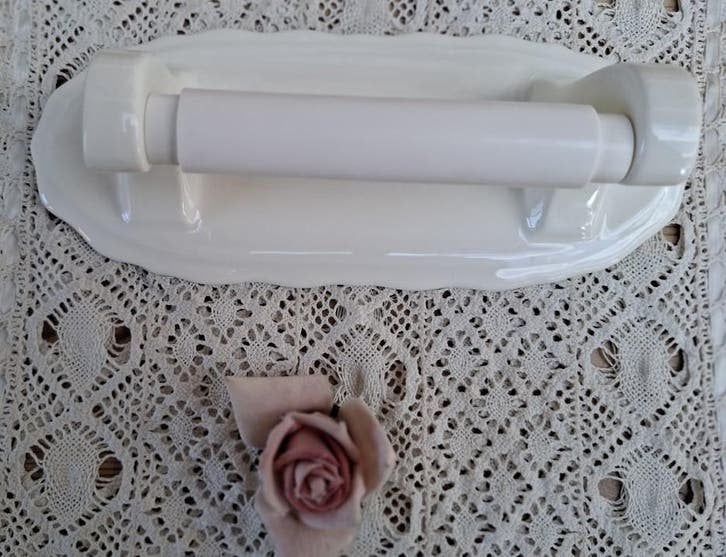 SALE Vintage porseleinen toiletrolhouder, HADIDA Bathroom, Ophalen of Verzenden