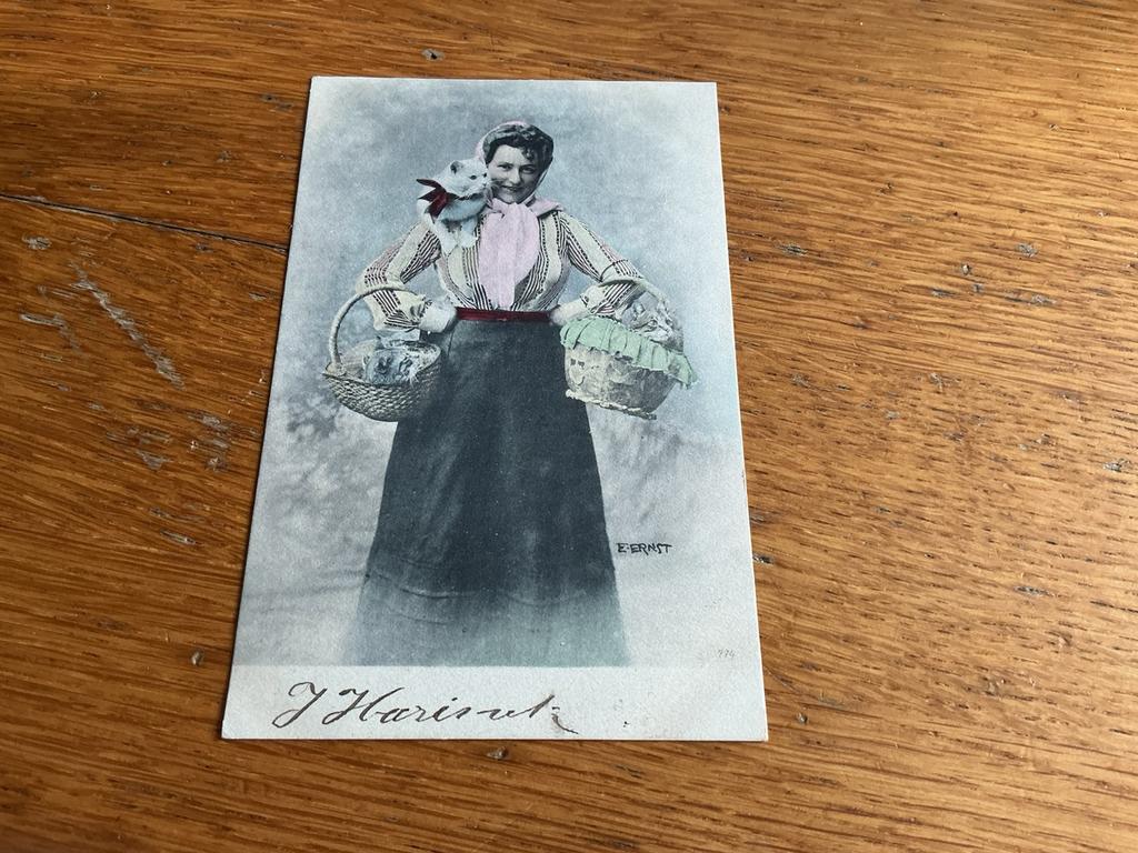 H38 vrouw poes, Ophalen of Verzenden, Overige thema's
