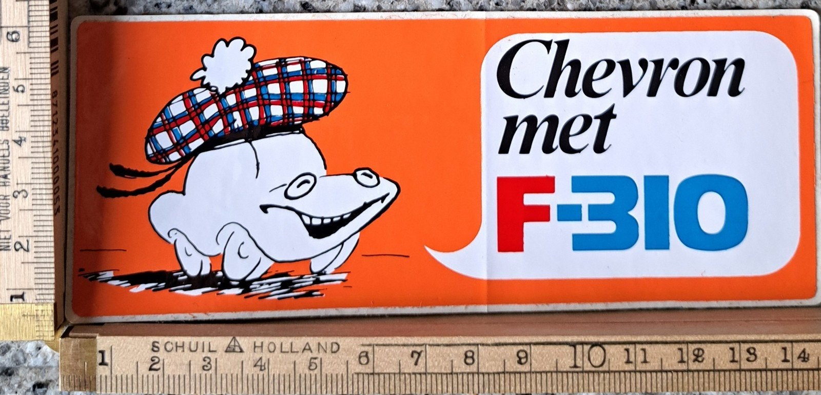 Vintage sticker Chevron benzine merk logo benzinestation, Ophalen of Verzenden, Auto of Motor