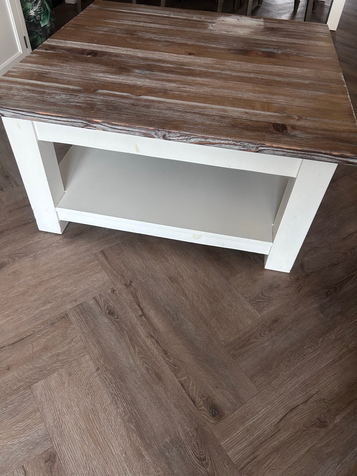 Salontafel met houten blad en wit onderstel, Ophalen, 50 – 75, Gebruikt, Vierkant