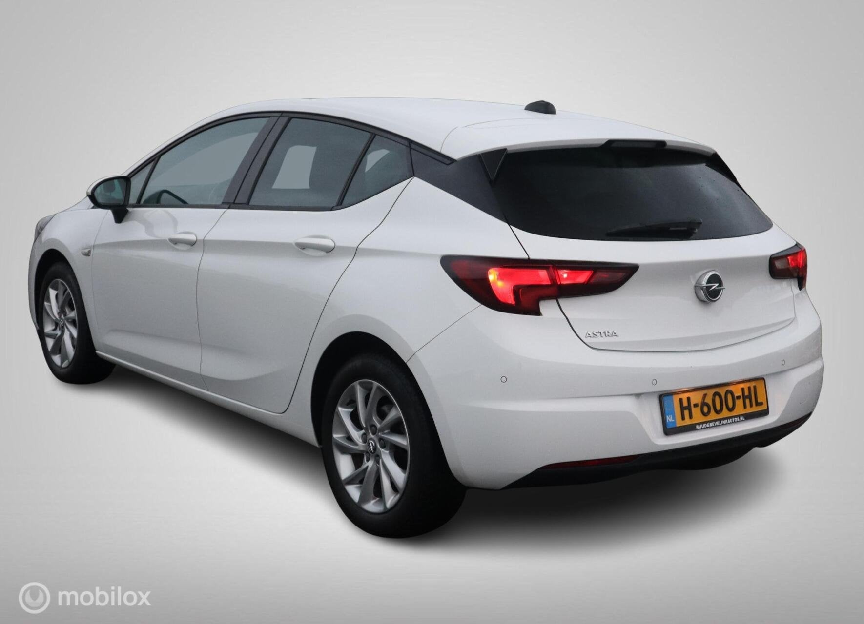 Opel Astra 5Drs 1.2 110 PK H6 Navi|Stoel&Stuurverw|LED|DAB|P, Auto's, Opel, Voorwielaandrijving, Stof, Gebruikt, 1199 cc