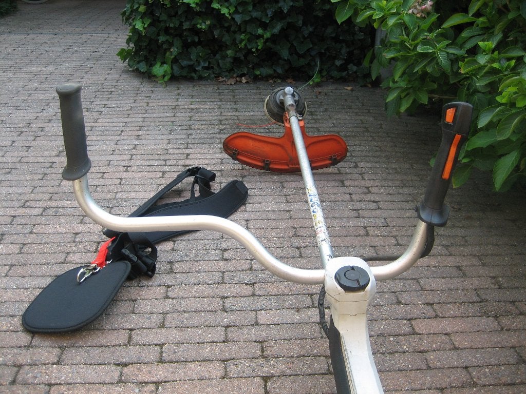 Foto 4 van Stihl FS460 C FS460C Bosmaaier 45,6 CC Maaikop Nieuw Harnas