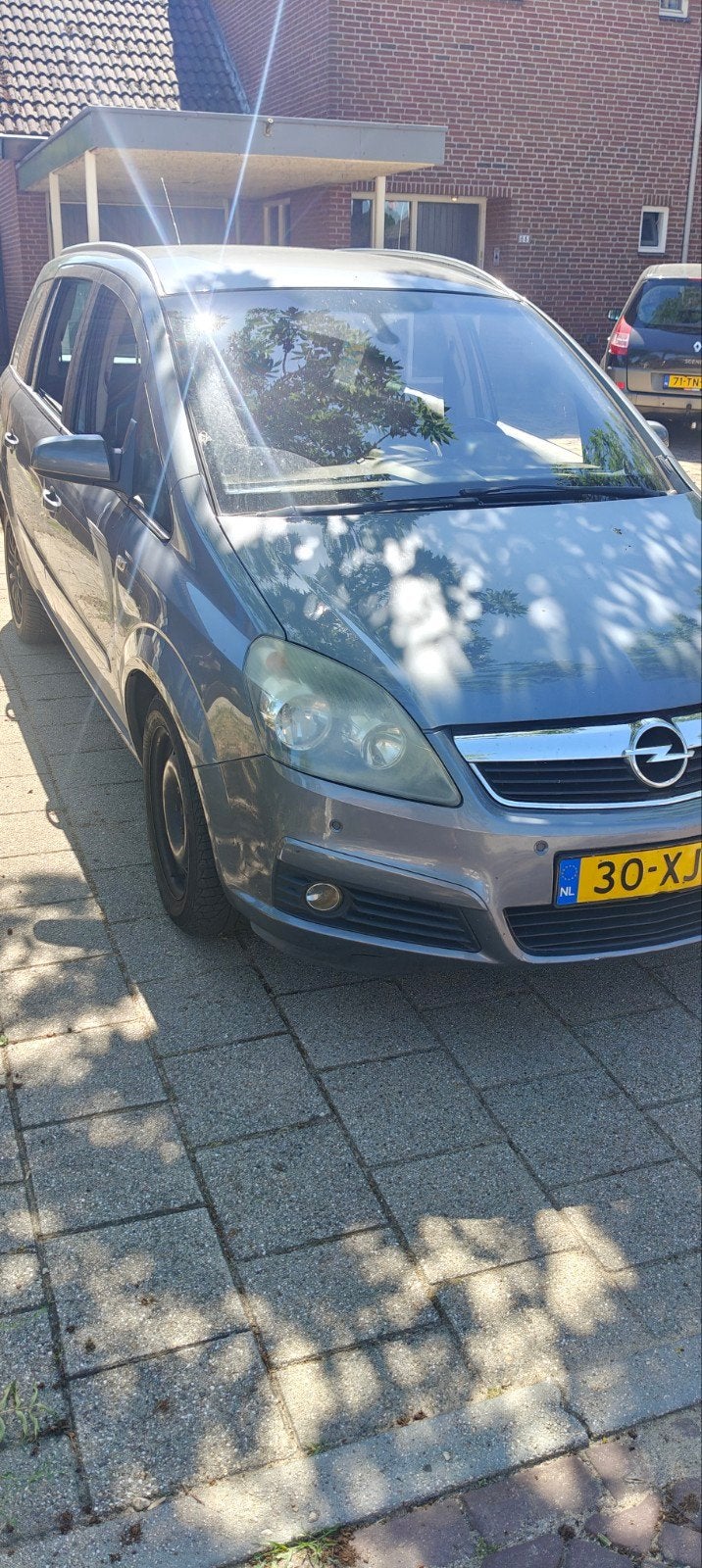 Opel Zafira onderdelen te koop (motor defect) astra h, Auto-onderdelen, Ophalen of Verzenden, Gebruikt, Opel