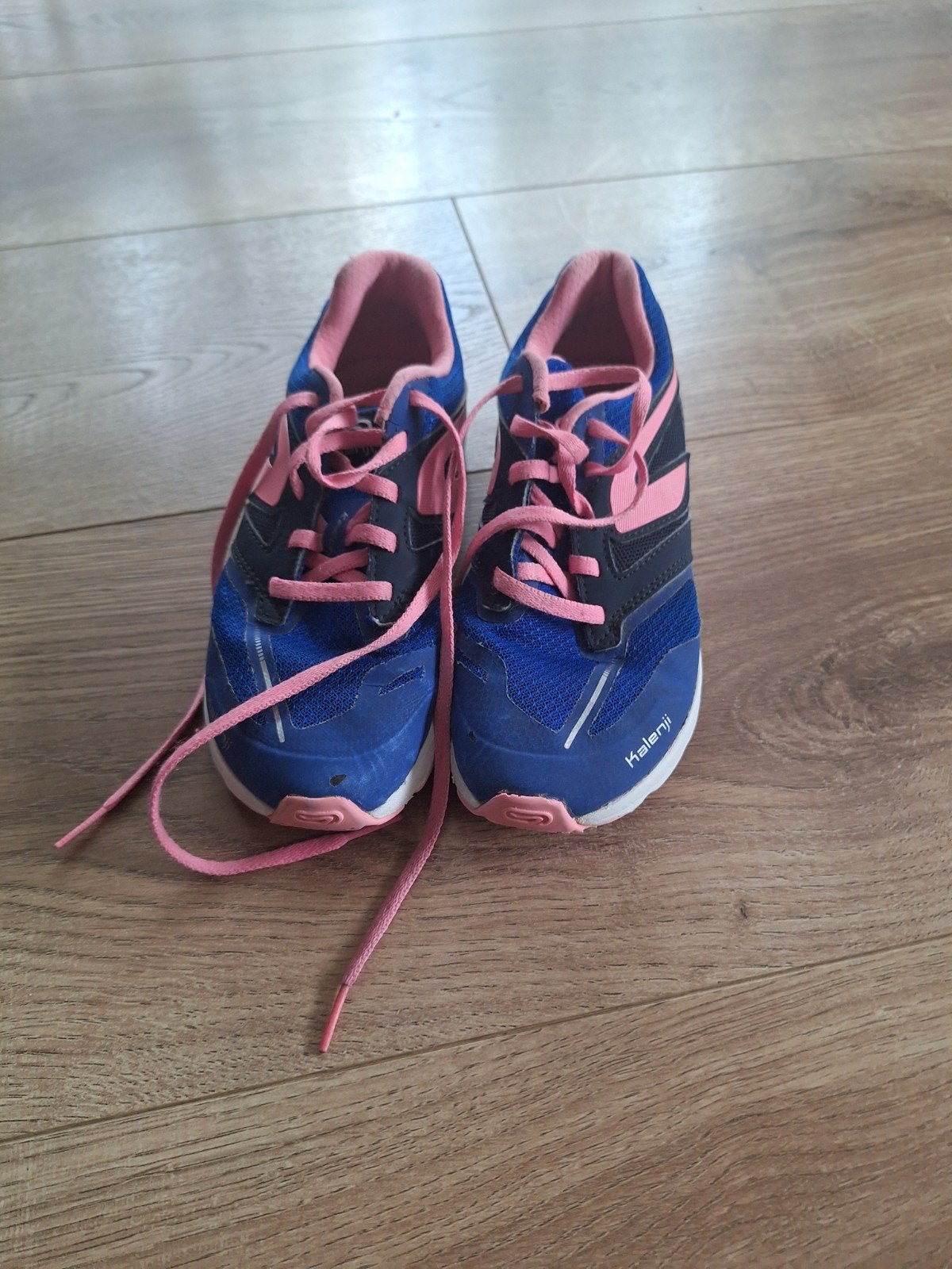 Kalenji hardloopschoenen maat 34 - weinig gebruikt, Kleding | Dames, Ophalen