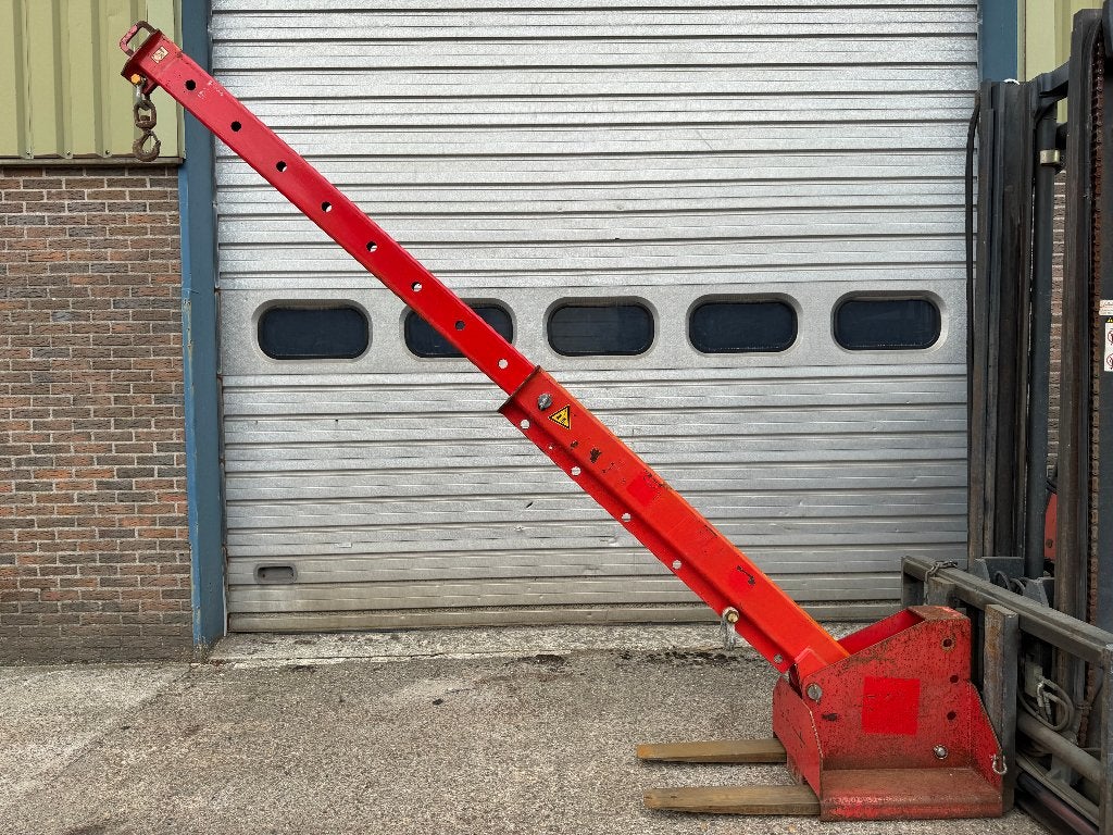 Kraanarm hijsarm takelarm jib heftruck 2500 kg., Ophalen, Gebruikt