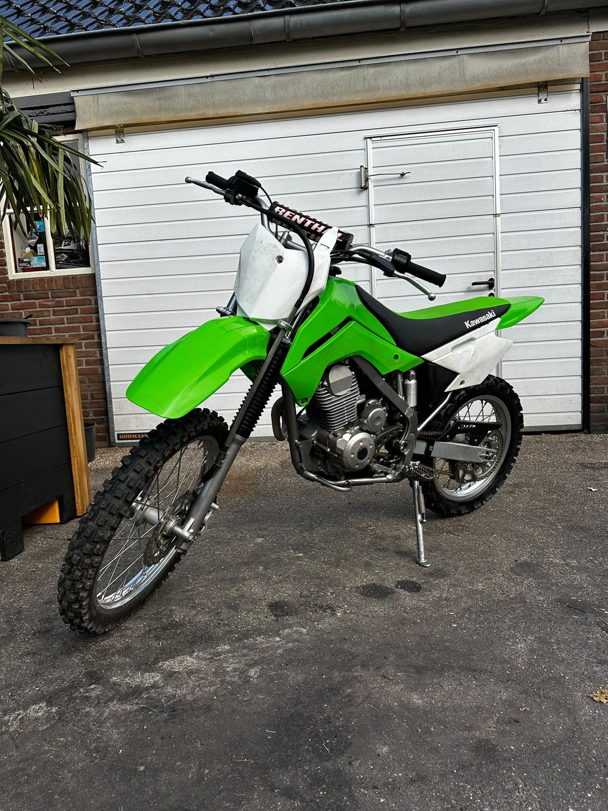 Kawasaki KLX140R L 2023 grotere wielen elektrische start, 140 cc, Particulier, Crossmotor, 1 cilinder